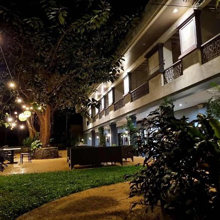 Momarco Forest Cove Tanay Exterior foto