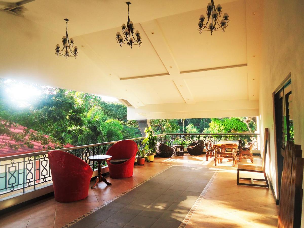 Momarco Forest Cove Tanay Exterior foto